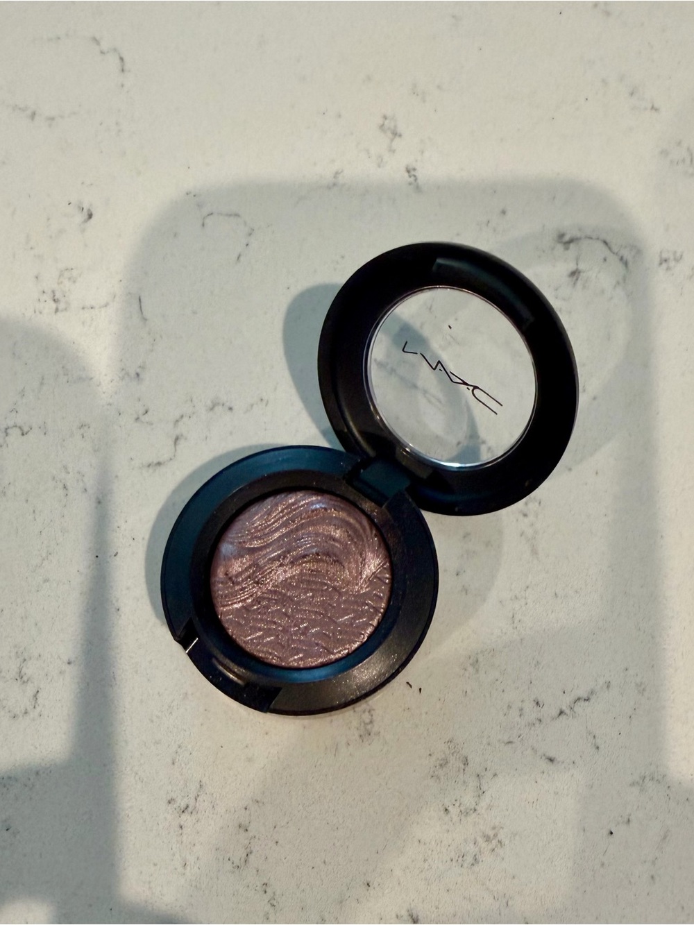 BRAND NEW/Unused MAC Cosmetics Shimmering Baked Eyeshadow “Stolen Moment”